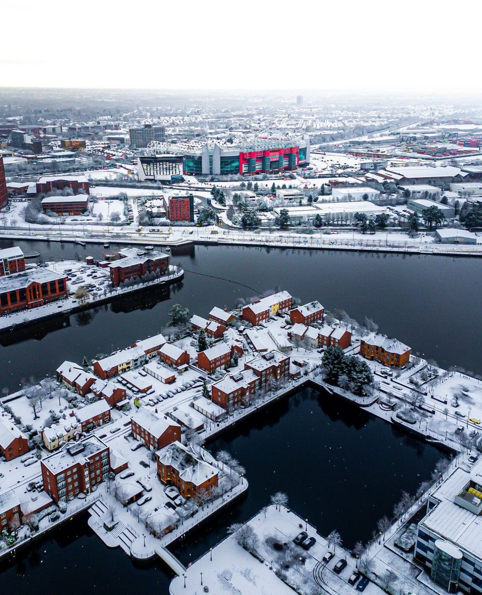 MancPictures's tweet photo. Snowy Salford Quays

📸 | Lef_tsotour https://t.co/rTuTBK3Dcn