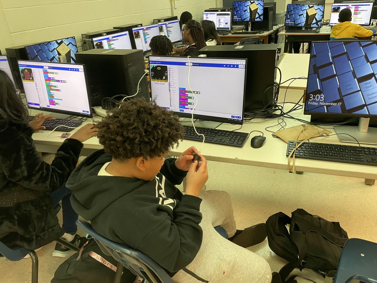 Daniel Harbert tweet media