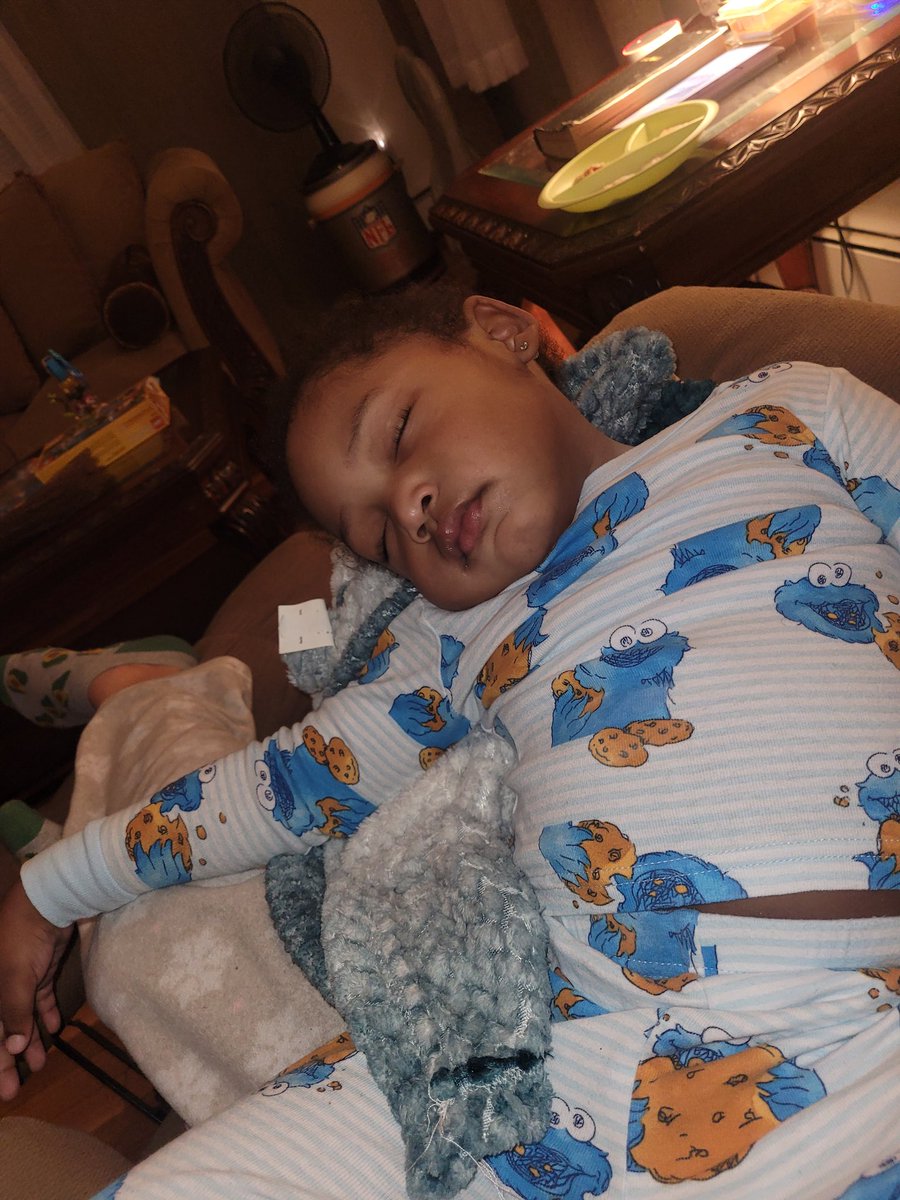 My whole heart 💜💚🖤