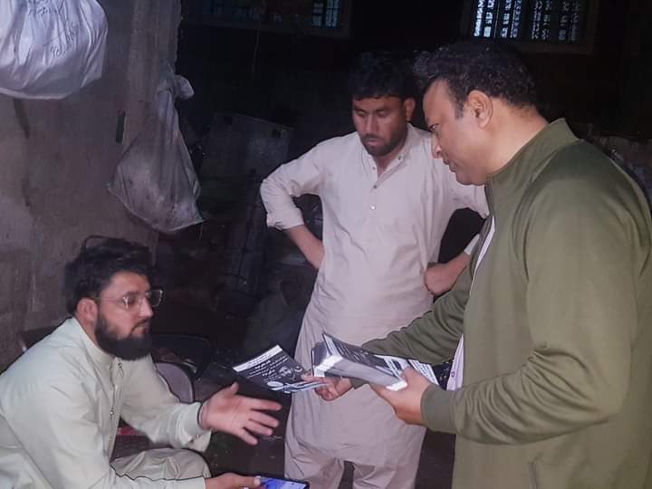sheeraznaaich's tweet photo. Vote for @MianIlyasAbbasi
Door to door and Shop to shop compaigning in Hijrat Colony Karachi ..vote on only #Dolphi 🐬🐬 ✌✌
#Election2024
@_Qasim_Kehar @saeedsangri @ART_Sindh @AzadAli7786 @fidahjatoi02 @nmemon2004 @q_Asif https://t.co/vLUSn2DXQo