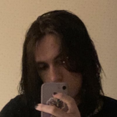 TheColrViolet's tweet photo. #NewProfilePic i feel a wee bit pretty https://t.co/mkvsM2GrzA