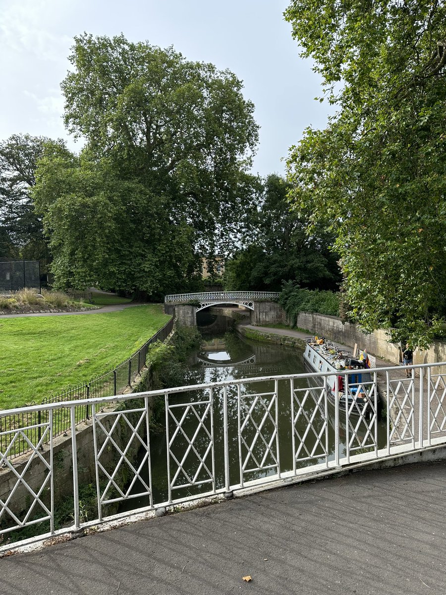 Marion Harney is presenting on the Pleasure Gardens of Bath to support our fundraising. BBC Radio Bristol interviewed Marion talking about the park - broadcast tomorrow morning.
#fosydneygardens #bathnesparks #bathnewseum #holburnemuseum #bathmums #visitbath #bathparks