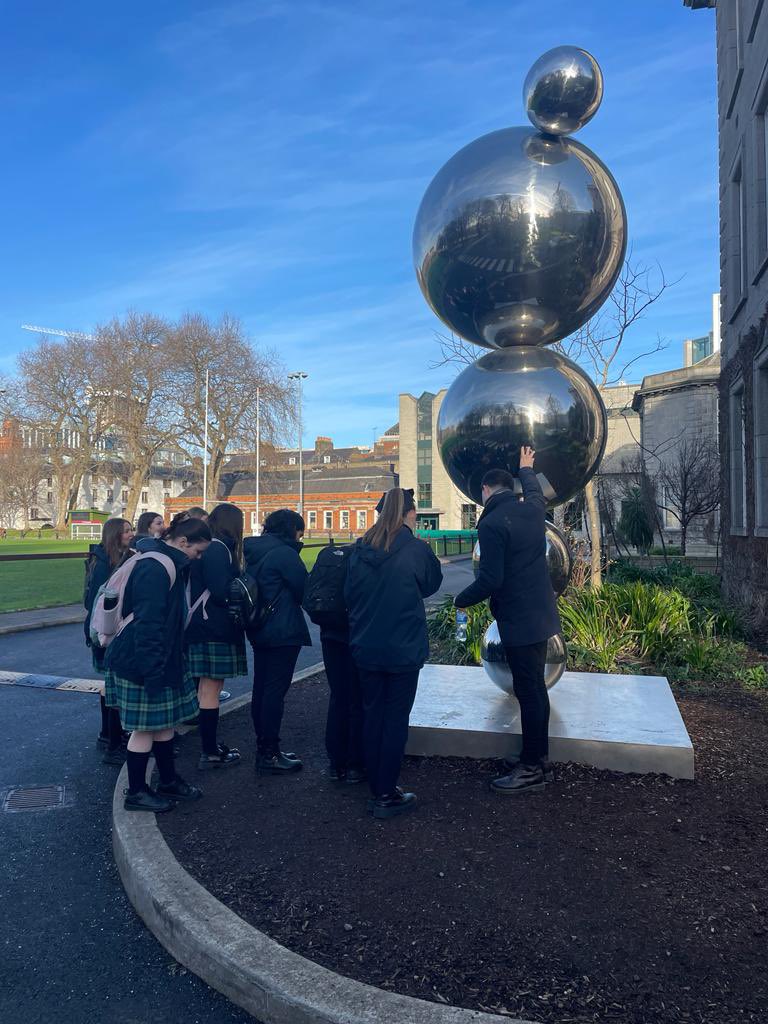 stpaulsg's tweet photo. Fifth Years had a wonderful time in @tcddublin yesterday with Inspiring the Future Ireland.  Thank you to Ms King and Ms Fleming for organising! @AccessTCD @ITF_Ireland #SchoolsofDistinction #PathwaystoCollege https://t.co/oYahaHPTzL