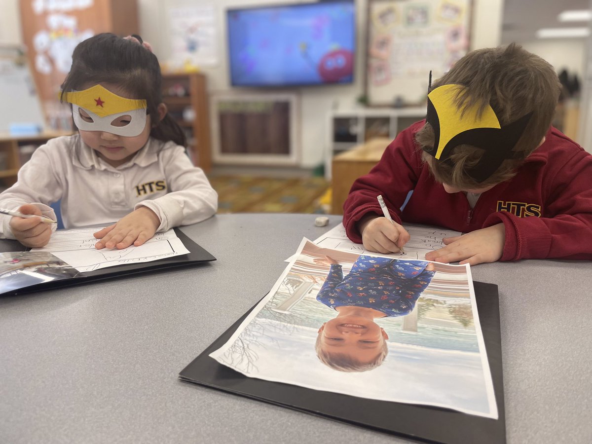 HTS_Kindies's tweet photo. Ask us about using photograph’s for our #narrative stories during Writer’s Workshop. 📝🔎📸 #narrativewriting #winterbreakwriting #writersworkshop #dailywriting #writingfolders #BetterTogether❤️ @ConnieRanieri @HTSRichmondHill https://t.co/uf7Si6V2c9