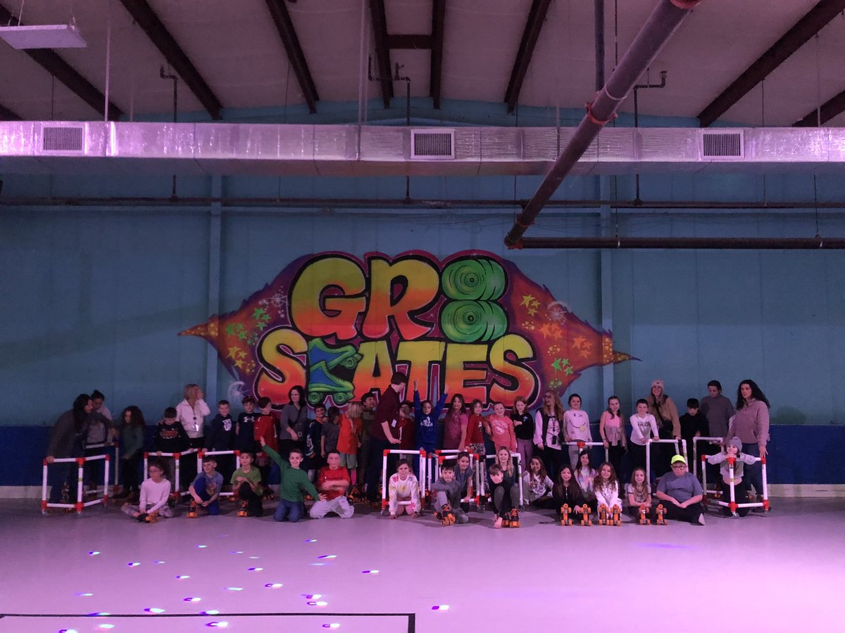 BPESchool's tweet photo. The third graders had an awesome time at GR8SKATES learning about motion and forces! https://t.co/DRD82XuNcn