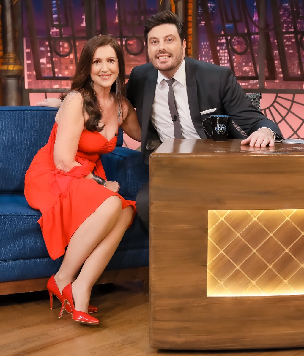 SBTTheNoite's tweet photo. Edna Velho trabalhou com os maiores comediantes do Brasil e ficou marcada por seus trabalhos como Fifa e Dona Dadá na A Praça é Nossa. Atriz, escritora e atualmente trabalhando como gestora pública, ela é a convidada do The Noite de hoje. 😍

#sbt #thenoite #ednavelho https://t.co/60lwhS2QI5