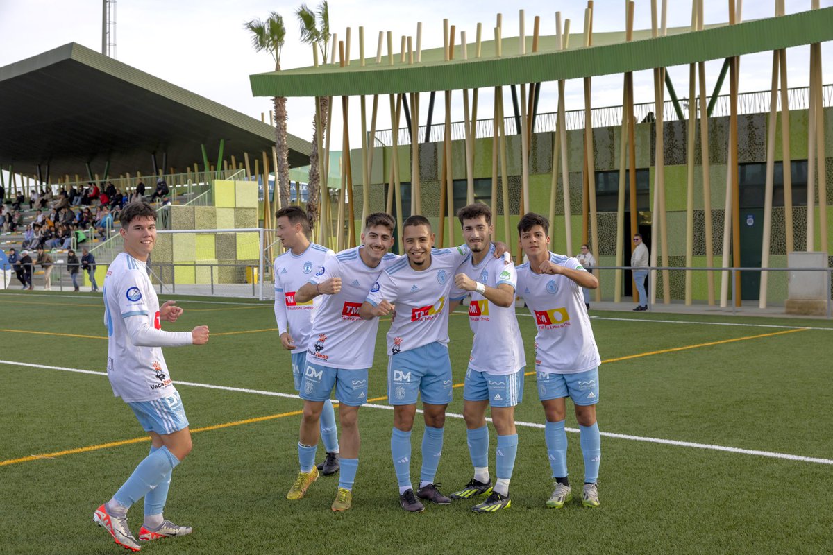 SCTorreviejaCF's tweet photo. #J14Filial
Galería del partido de nuestro filial frente al del @SantaPolaCF, ya en nuestra web:
https://t.co/UgXXFTWULX
📸 Carrión @objetivotorre
#SCTorrevieja https://t.co/YP1PeGPekz
