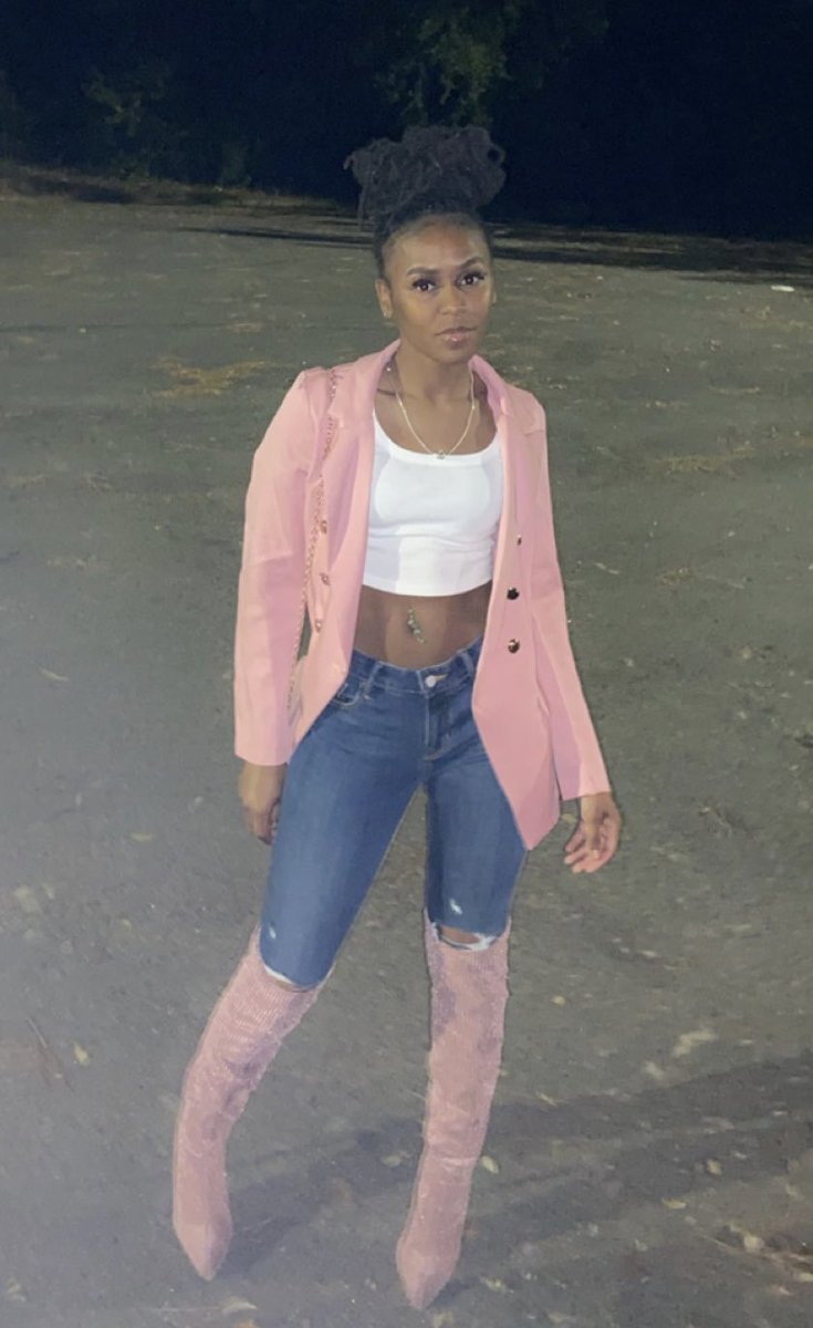 KattFargo's tweet photo. Switching up my profile 💕🥰 https://t.co/4KpZaWYLqe