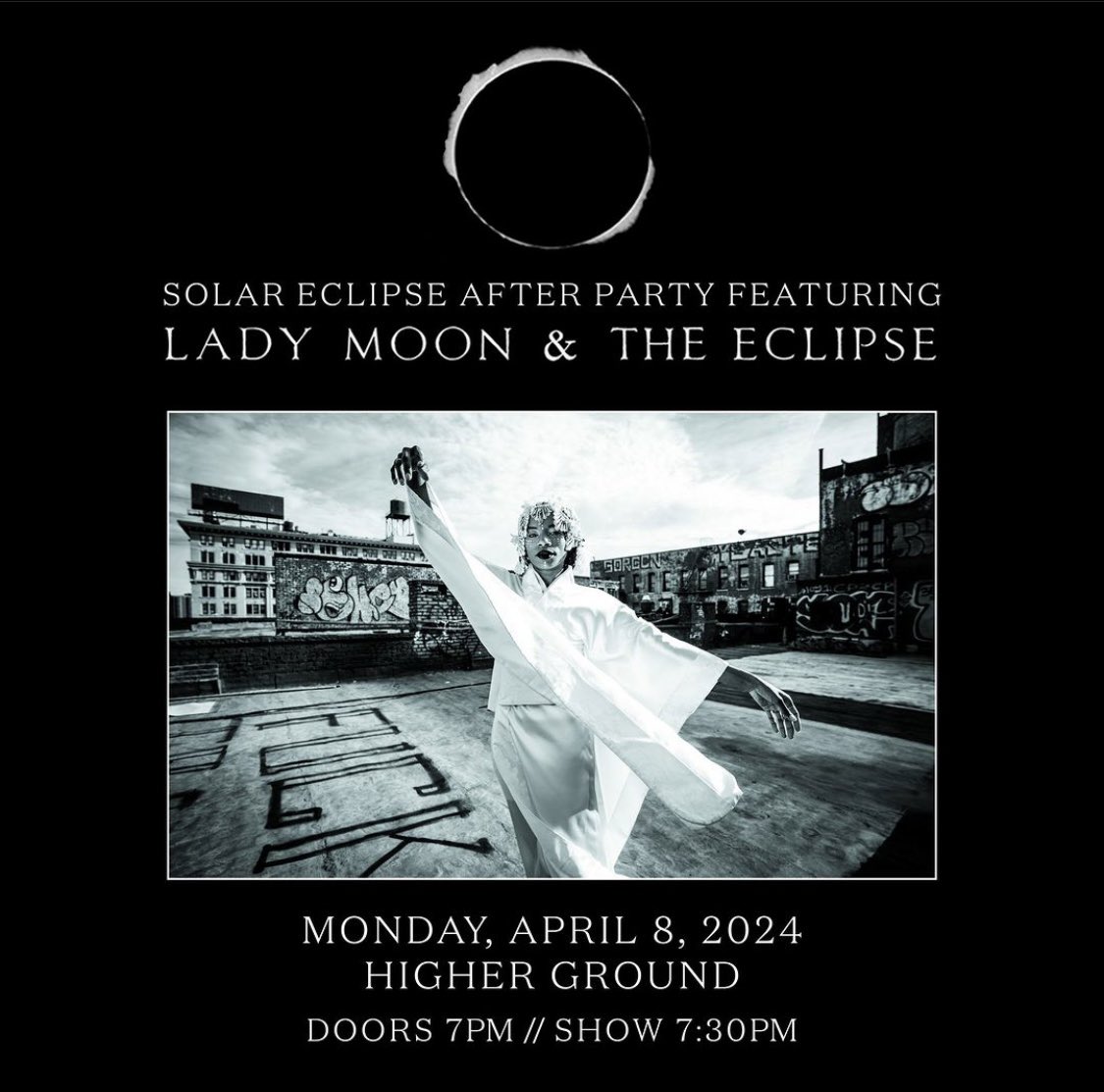 LadyMoon & The Eclipse tweet media
