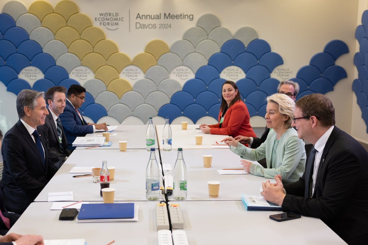 Met with @EU_Commission President @vonderleyen to discuss shared priorities including supporting Ukraine’s freedom and independence; increasing humanitarian assistance for Palestinians in Gaza and securing return of all hostages; upholding freedom of navigation in the Red Sea.