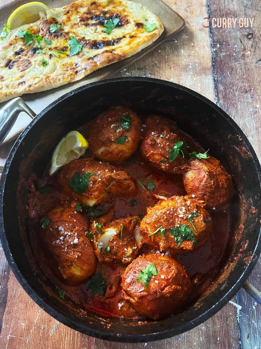 Here's one of my favourite veggie curries. Dum aloo is a slowly cooked potato curry. It's spicy and delicious. RECIPE HERE ---buff.ly/3RG7R5K