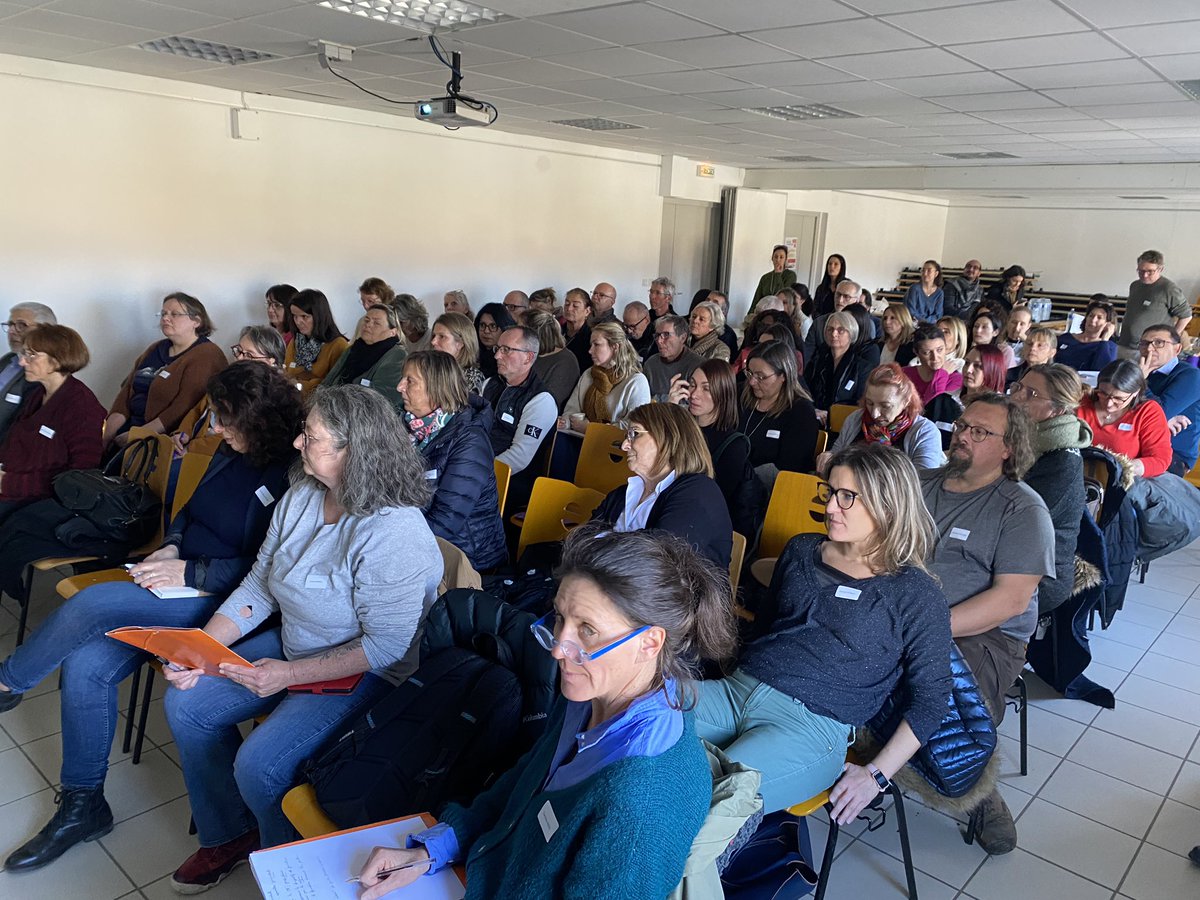 La Rencontre Interprofessionnelle de la Formation Professionnelle organisée par la Région Sud et l’agence #FranceTravail de #DignelesBains  a eu lieu aujourd’hui au CFPPA de Carmejane. Objectif : Connaître l’offre de formation pour mieux orienter vers les métiers porteurs