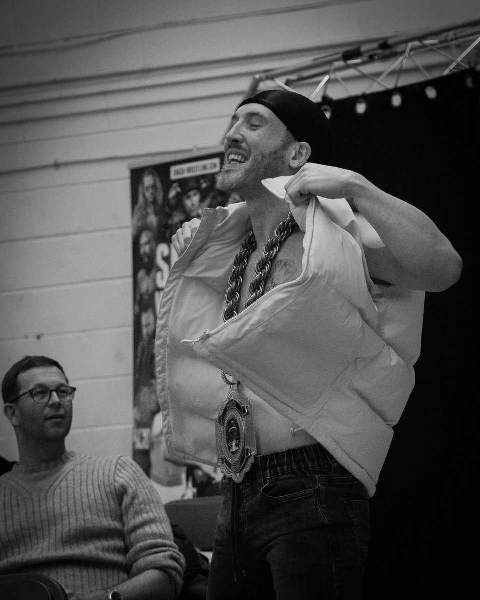 Wrestling in Shadows tweet media