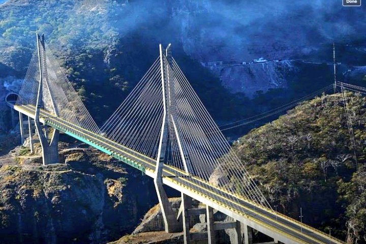 la_grenitas's tweet photo. El Puente de Calderón//El Puente de AML0 https://t.co/8UaqmrbvjK