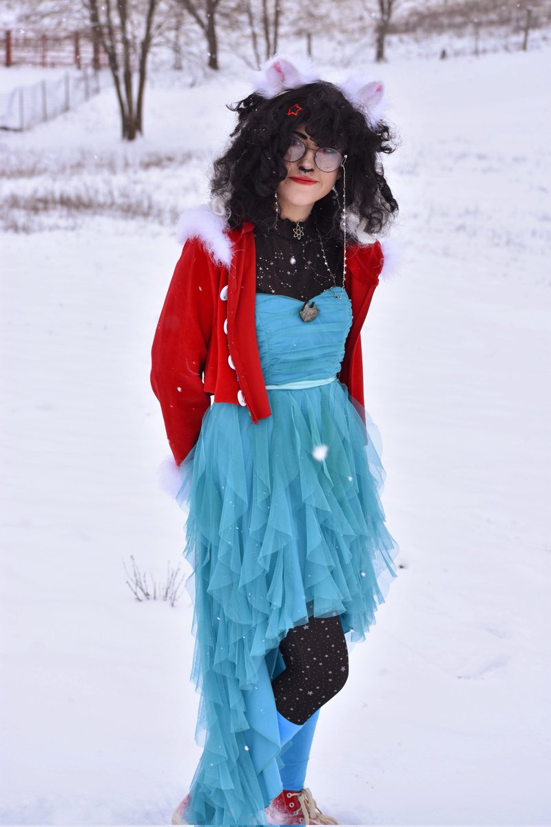 Puffy_Peachy's tweet photo. Jade harley in da snow photos!!!
☆
#jadeharley #jade #homestuck #homestuckcosplay #homestuckjadeharley #jadeharleycosplay https://t.co/IwXImH6xpG