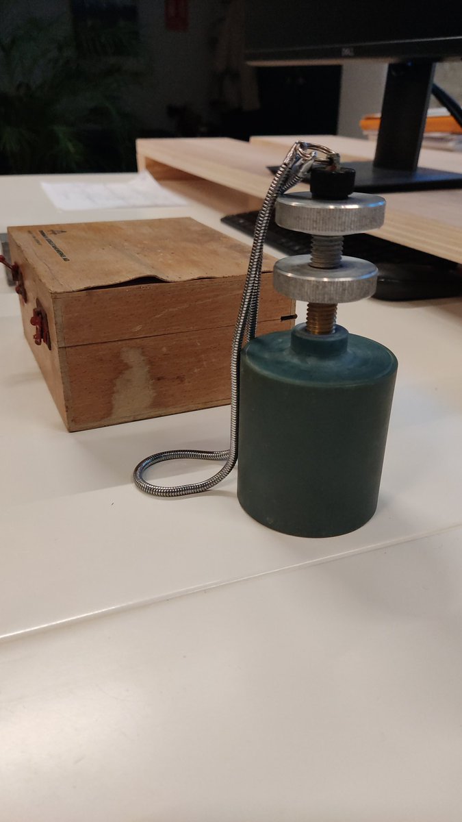 Tengo este producto de <a href="/thyssenkrupp/">thyssenkrupp</a> <a href="/thyssenkrupp_en/">thyssenkrupp EN</a> pero desconozco su funcionamiento exacto. Me podéis ayudar a saber cómo utilizarlo? <a href="/Fund_Laboral/">Fundación Laboral de la Construcción</a> <a href="/IETorroja/">Instituto E. Torroja</a>