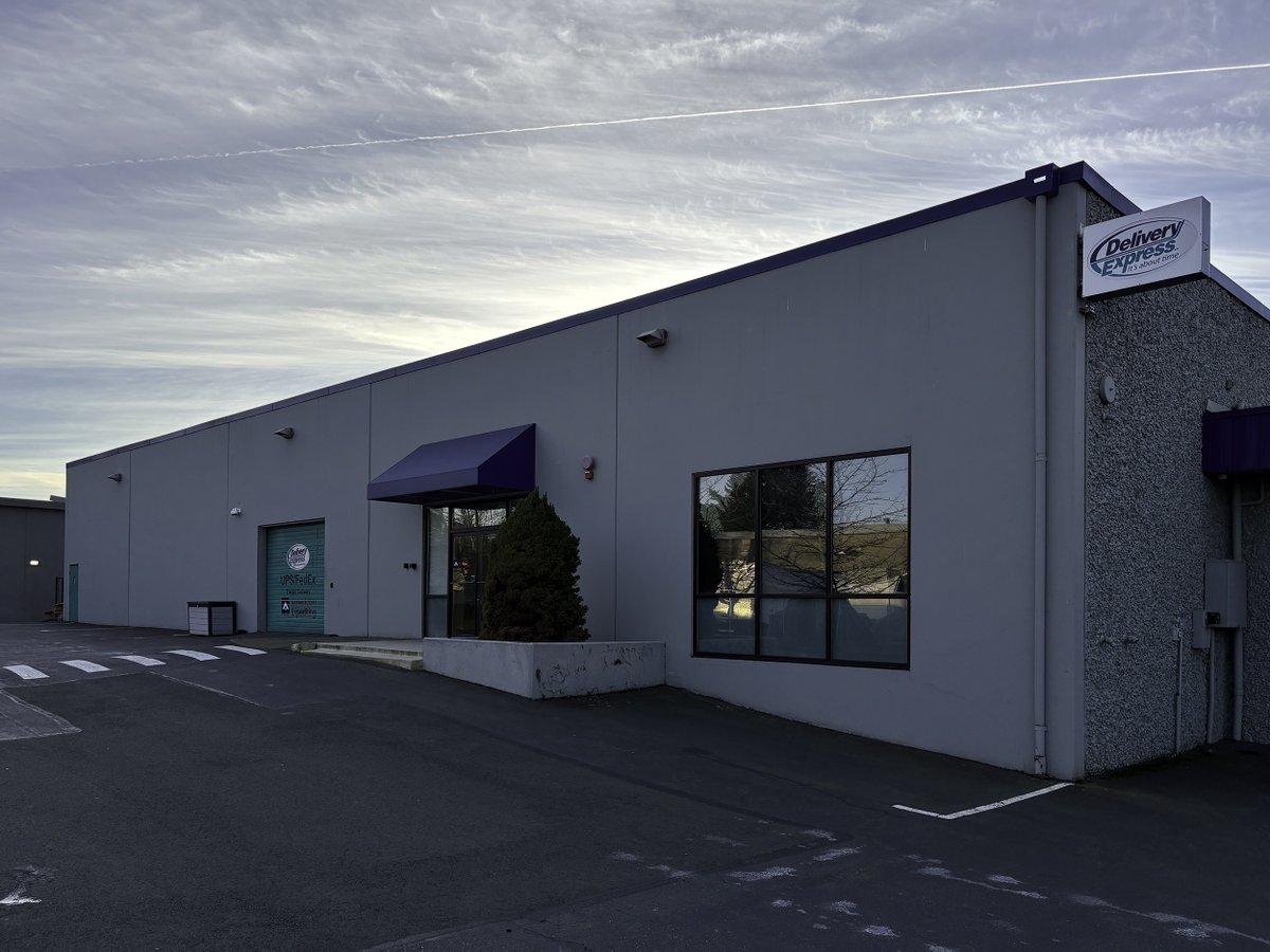 Delivery Express Logistics tweet media