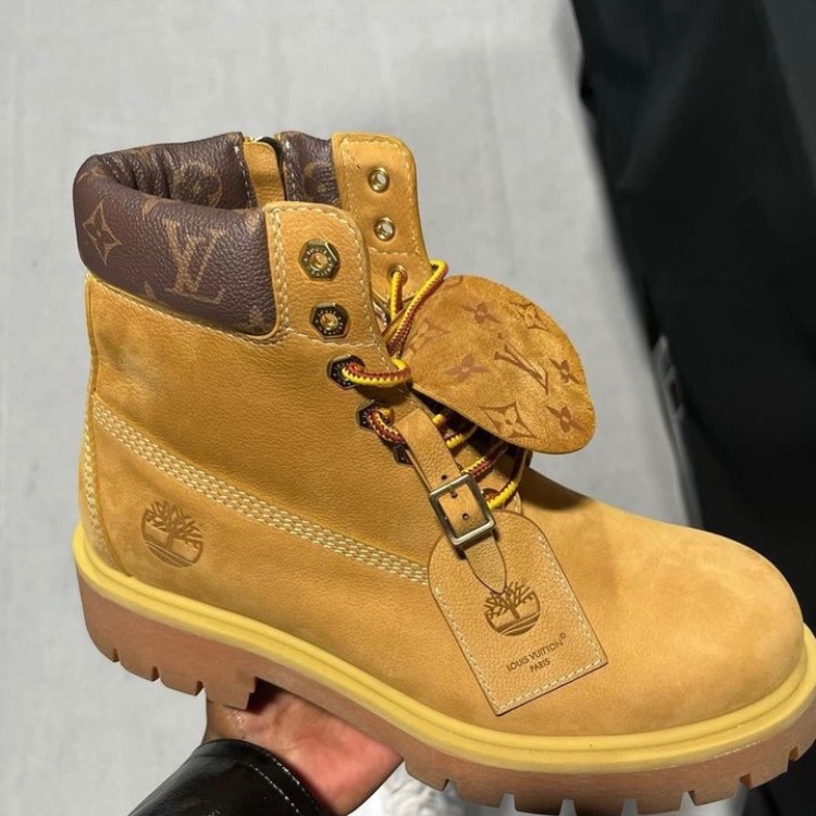 Shtreetwear's tweet photo. Louis Vuitton x Timberland 2024 https://t.co/ofGa7RDBPJ