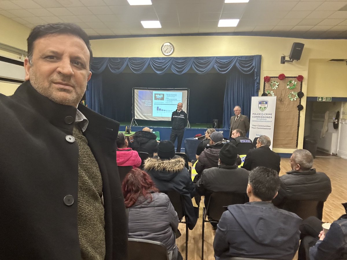 cllrsanjay's tweet photo. Productive meeting today with our local community, police, and the Police Crime Commissioner. 🚨Together, we're committed to ensuring a safer and more connected community. 🦾#CommunityEngagement #SafetyFirst https://t.co/WeyVN9Q3yg