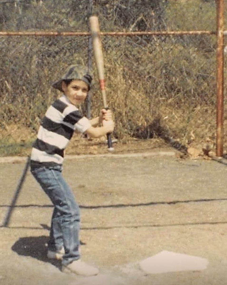 stefshiddles's tweet image. Happy birthday to the eternal kid who taught me about time. Your wisdom and playful spirit make every moment special 🎂❤️