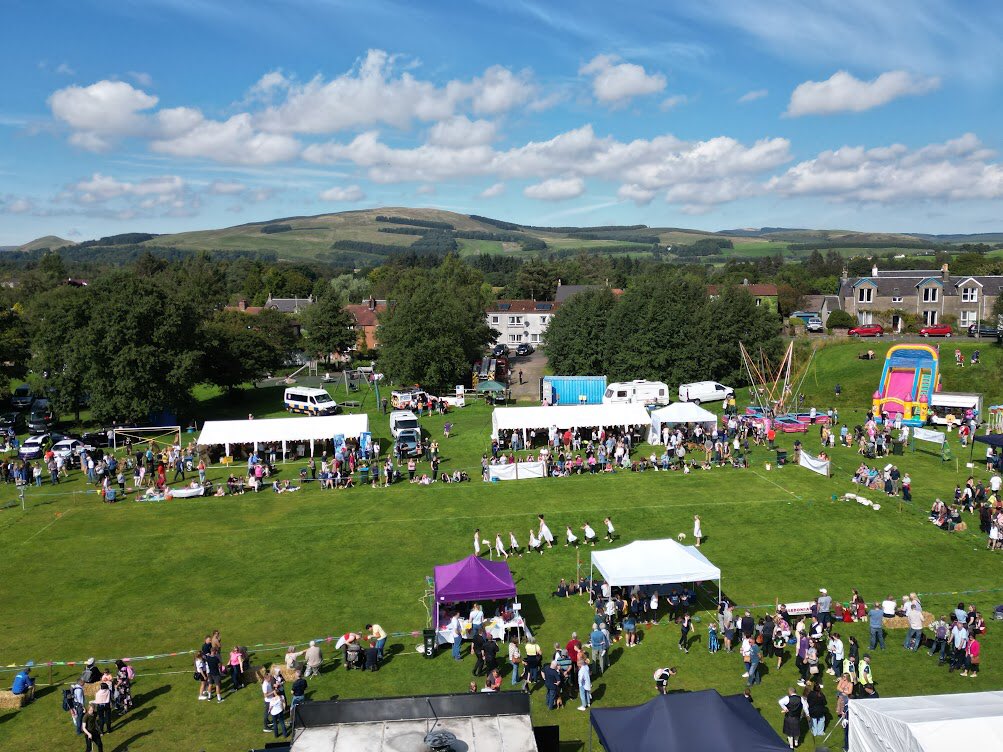 fossowaygathering tweet media