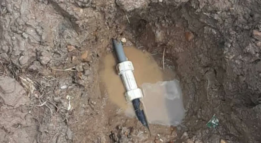 viceservicios's tweet photo. Gracias a la efectividad de la aplicación @venappsocial trabajadores de @hidrollanos1 en sinergia con las #BRIPPAS efectuaron la corrección de fuga de AP en toma domiciliaria de 1/2" en el sector Caujarito con av. Fuerzas Armadas del municipio San Fernando.

#20Ene https://t.co/2B7nAqGXTZ