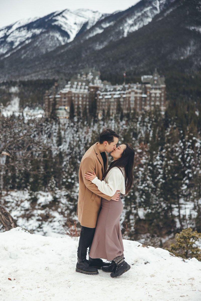 seotini's tweet photo. 12/14/2023 💍 at Banff 🥹 https://t.co/hDGgA5J8By