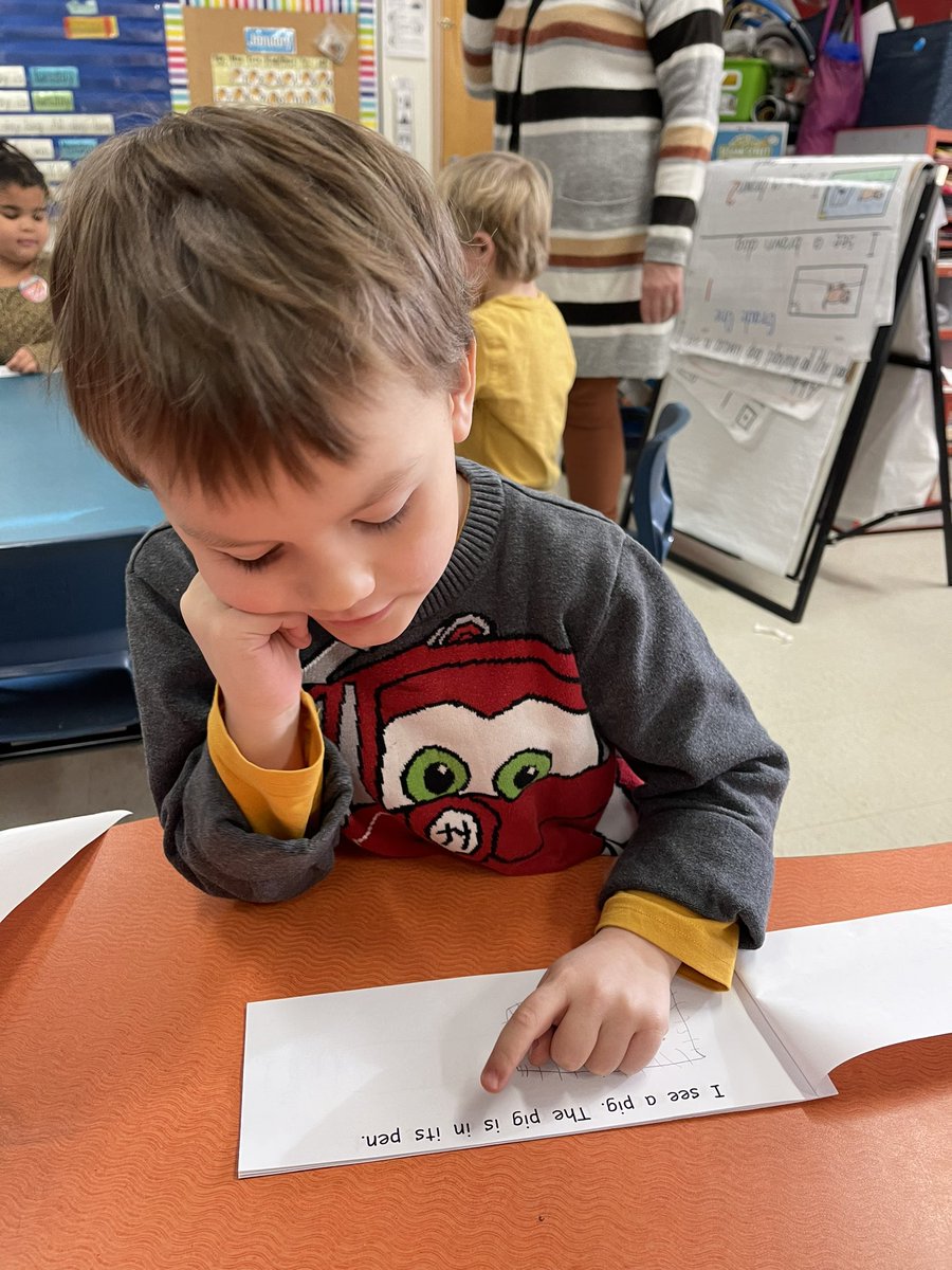 EastRichmondEC's tweet photo. Look how well we’re reading! @SRCE_Literacy #CatchAReader https://t.co/BZFR0E7lyJ