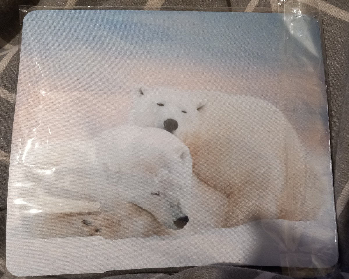 xadele1993x's tweet photo. This came today. Lovely Mouse Mat for when i stream ❤️ https://t.co/Q5zPZeNANX