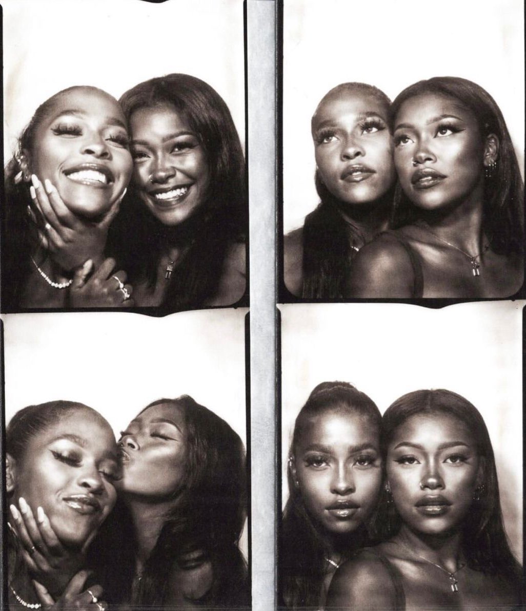 ⧉ PNG vibes tweet media