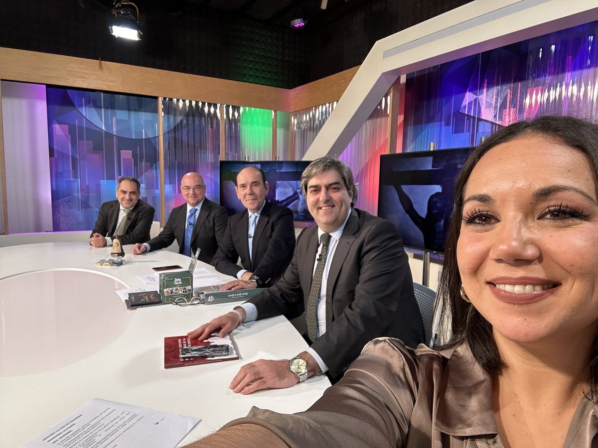La Pasión tweet media