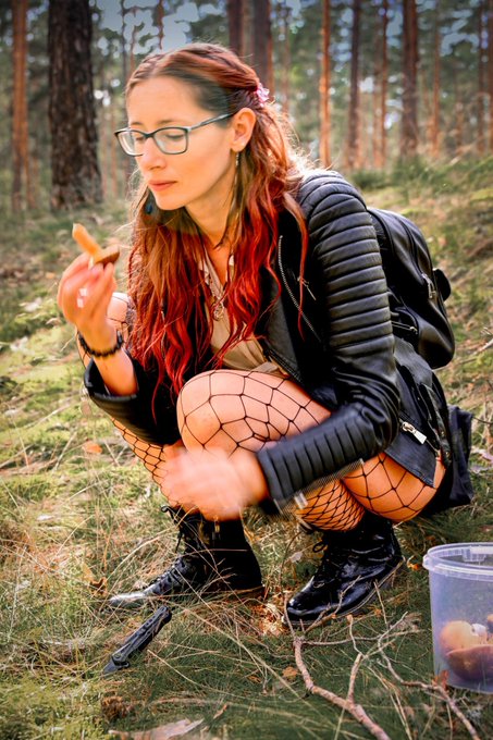 So I grasped him for the first time... it wasn't my first time, no, it was my first time with Him, and<a href="/tag/coloryourday"class="tags"><span>#coloryourday</span></a><a href="/tag/smilethroughtherain"class="tags"><span>#smilethroughtherain</span></a>