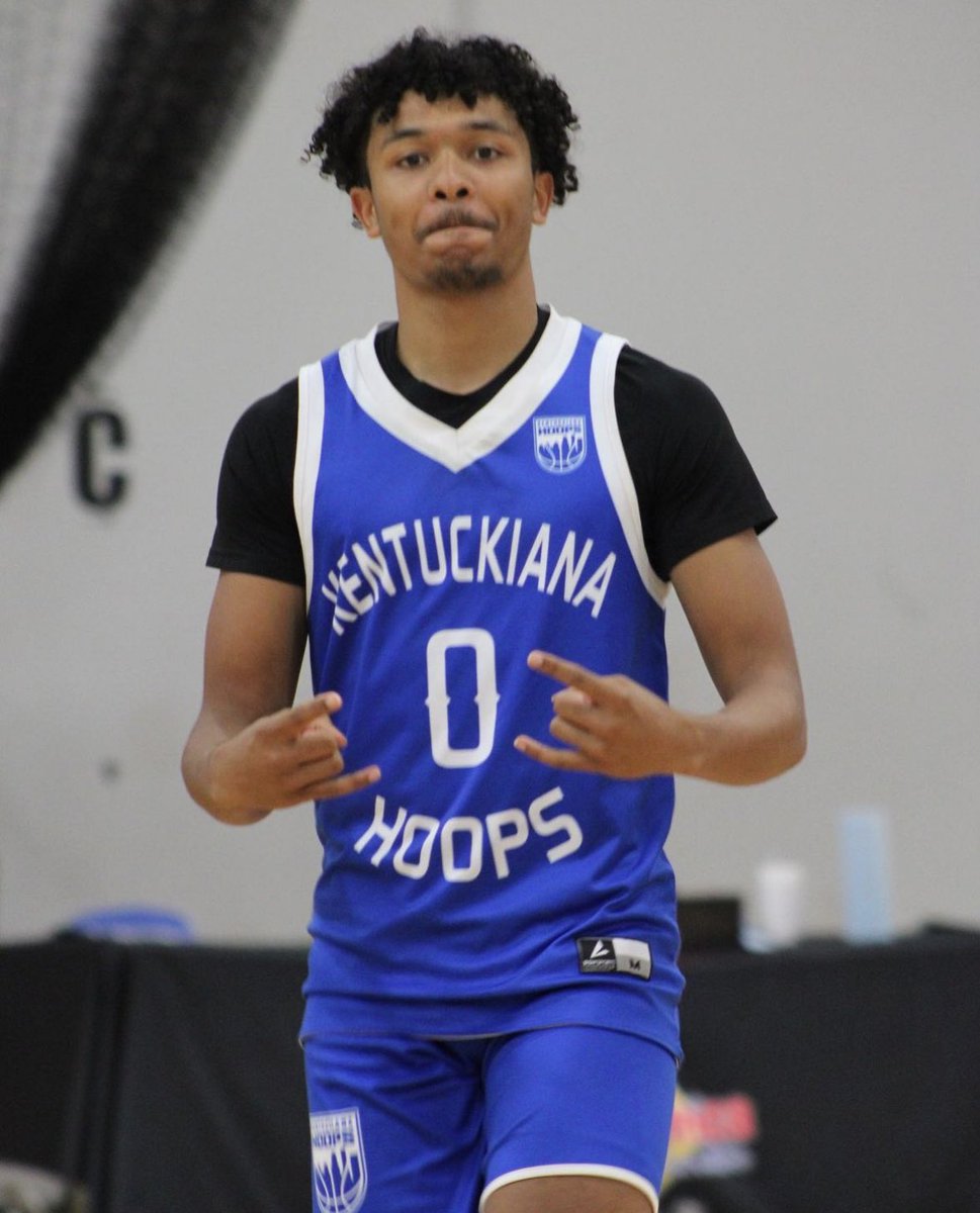 2024 Sam Wilson (<a href="/Upnext_sam/">Sam Wilson</a> ) of Bullitt East High School (<a href="/behsbasketball/">Bullitt East Basketball</a>) is currently averaging 9.6ppg, while shooting 40% from 3, 91.7% from the charity strip, and pulling down 2.9rebs.

5’10 guard that college coaches should have circled on their recruiting board! 🔵⚪️