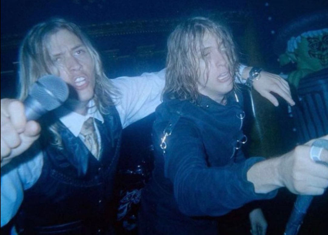parkerh3ll's tweet photo. I’ll never be free from the grip of cunty musical duos https://t.co/HXxUw39QKP