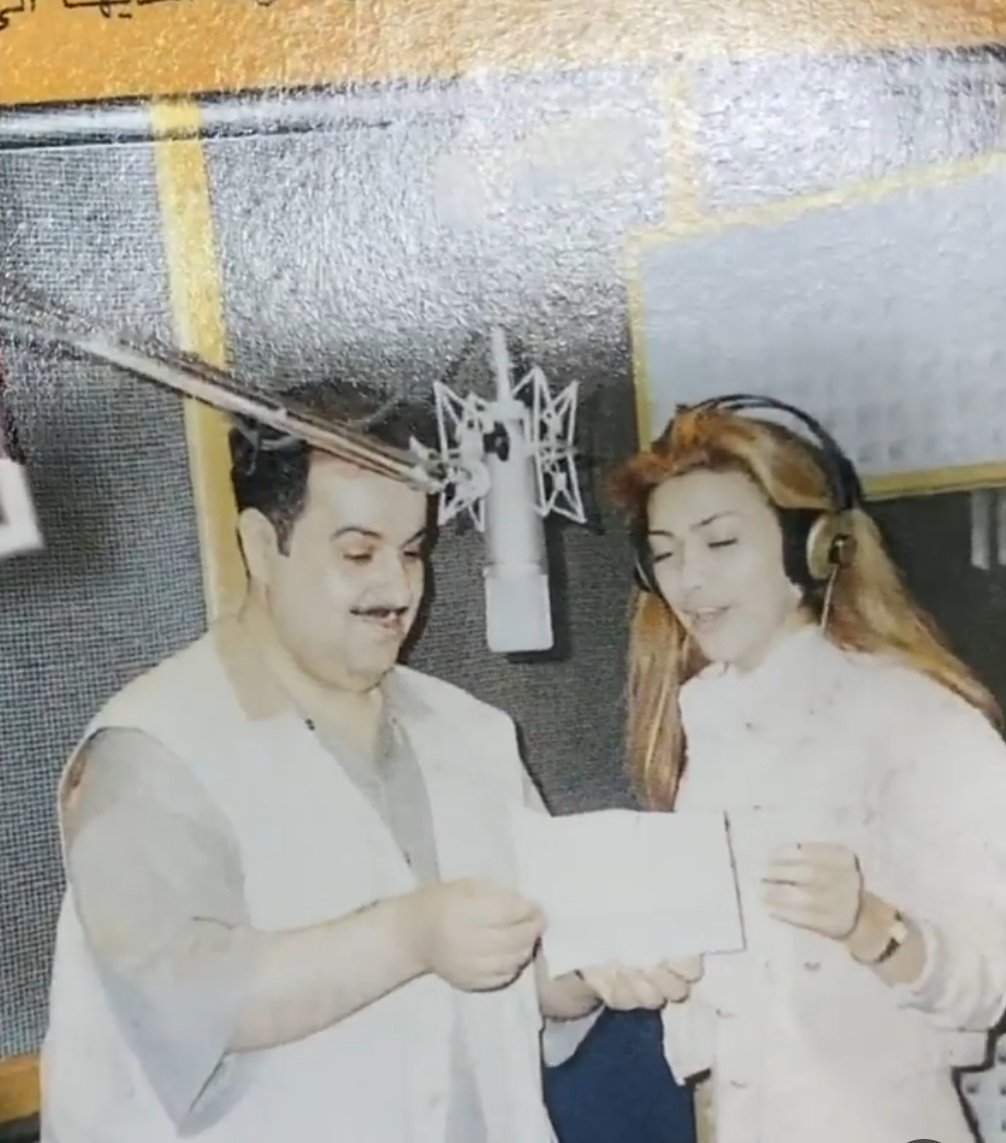 صورة نادرة لملكة البوب نوال الزغبي و الملحن يعقوب الخبيزي اثناء تسجيل الهيت الخليجي غريب الراي 💗