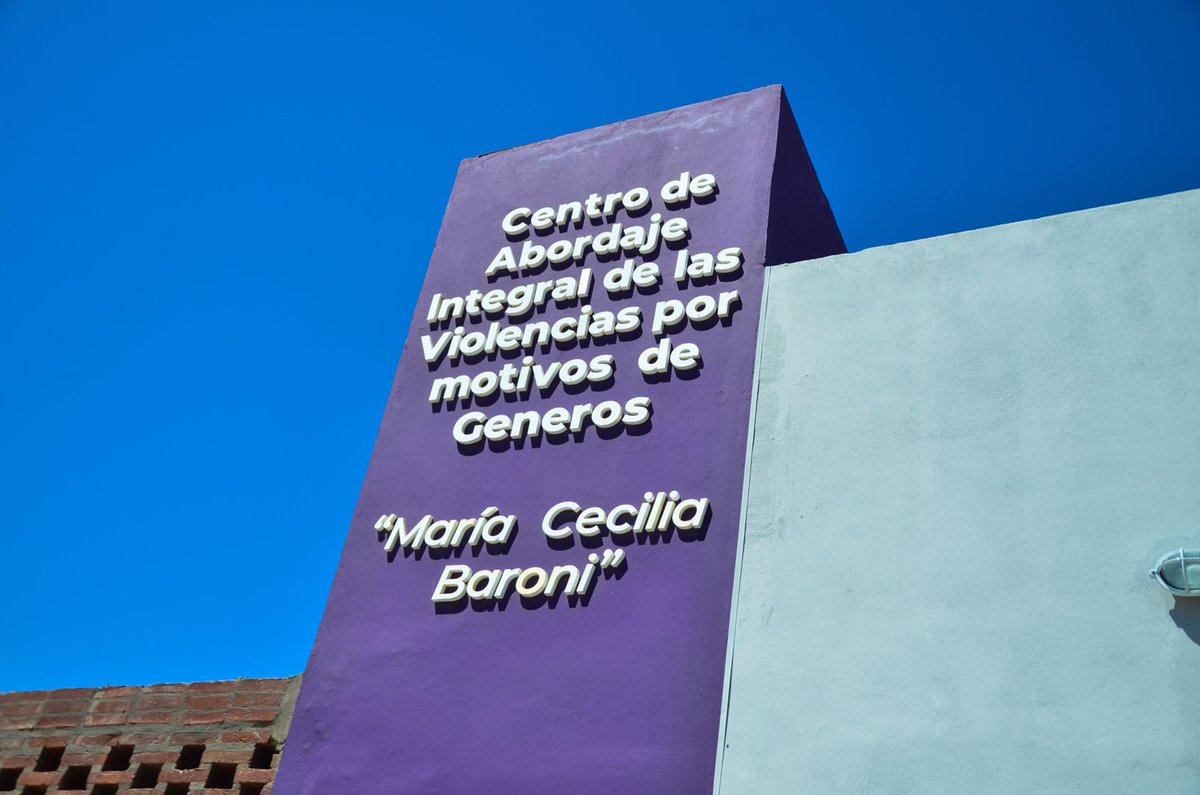 SUB_GENYDIV's tweet photo. 📍El Centro se especializa en el tratamiento de violencias por motivos de género. Aborda también cuestiones de salud mental y consumos problemáticos mediante la atención en guardias y turnos rotativos con equipos técnicos especializados. https://t.co/JRfOpdspGJ