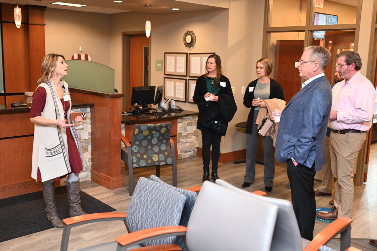 OSMSGB's tweet image. Thank you to everyone who attended our Greater Green Bay Chamber Business After Hours Event last Wednesday. It was a successful event that gave everyone the opportunity to network, learn more about OSMS, and tour our Orthopedic Ambulatory Surgery Center!