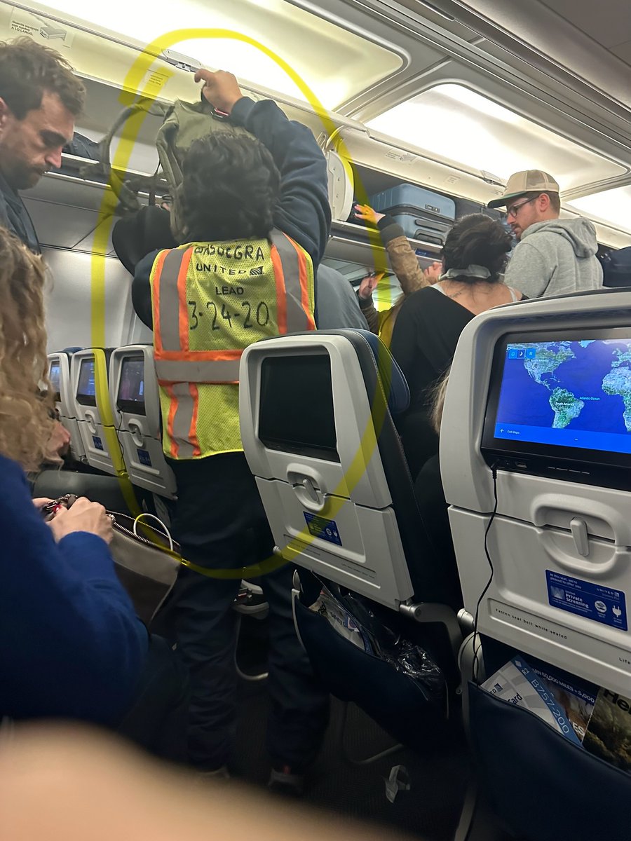 alexandrahills's tweet photo. Sat next to a United employee on a flight from SFO to EWR in Dec. He was looking at explicit images of females the entire flight. Disgusting. I reported to United &amp; was scoffed at by Customer Support after reporting this to them &amp; inquiring about compensation. Do better @united https://t.co/xC7rlChKcN