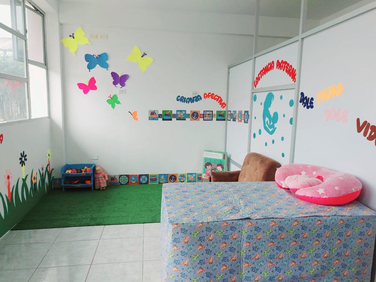 ManabiInclusiva's tweet photo. En la Coordinación Distrital de #SantoDomingo inauguramos un espacio cálido y acogedor pensado especialmente para nuestras usuarias lactantes. Durante sus visitas al MIES en este distrito, las madres junto a sus hijos podrán disfrutar de este confortable espacio.
#ElNuevoEcuador https://t.co/Mkymp6xAih