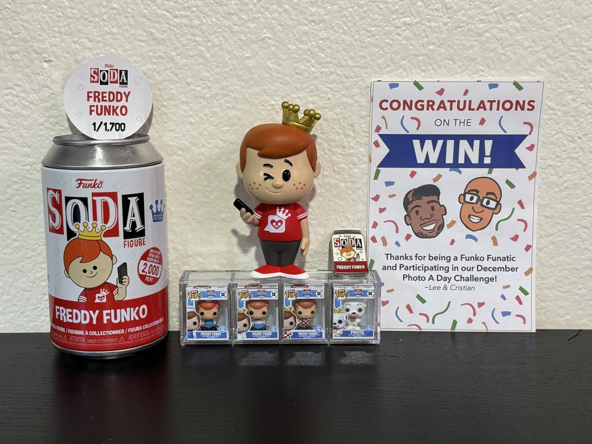 DarthFreddySE's tweet image. This one is special! I had to work up to posting on this app. I enjoy interacting with the Funko community! Thank you to @FunkoLeeM @dj3cb  for running the holiday #FunkoPhotoADayChallange ! Another big thank you to @ash_anderson24 for this amazing prize! #funko #funkofam
