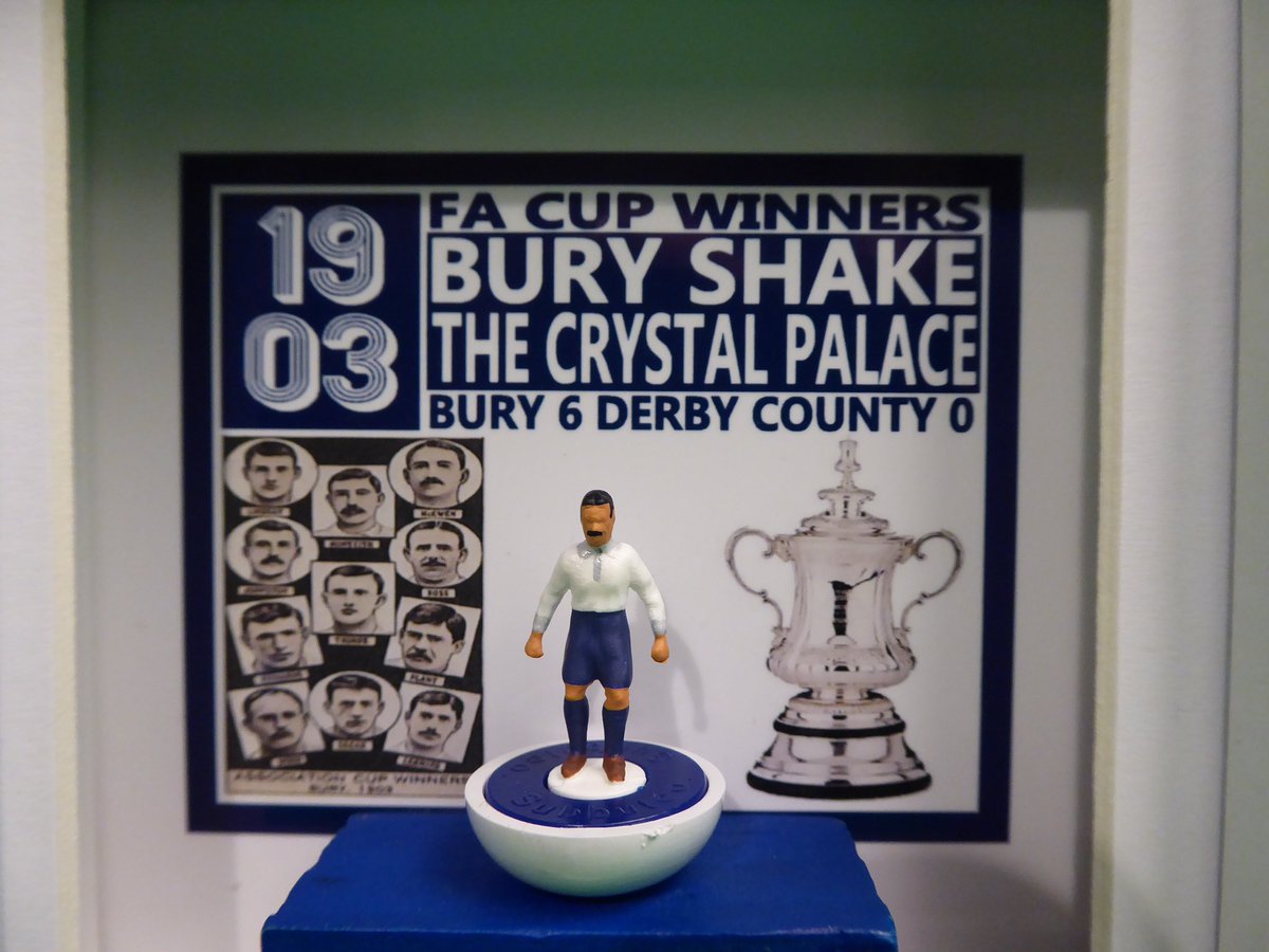 helcol123subbu1's tweet image. My first ever Shakers frame now available. A retro classic as Bury FC win the FA Cup for the second time in 1903. So much history lurking in the non-league pyramid. DM @helcol123subbu1 to order. #buryfc @buryfcofficial @BuryFcOldBoys #partofit #shakerstogether @NonLeagueCrowd