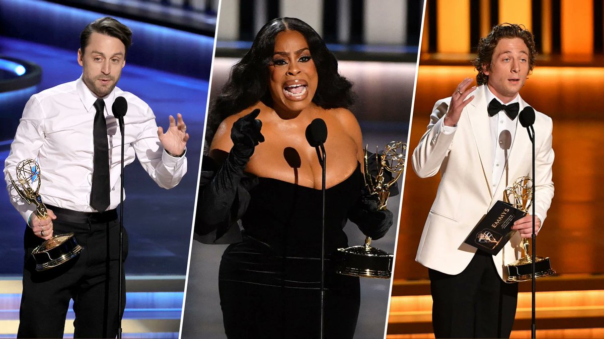 Fox says early ratings for the #Emmys peg the total audience at 4.3 million viewers -- a historic low, down from 5.9 million in 2022, which was also a historic low. On Monday, of course, the show aired at the same time as an NFL playoff game. Full viewership available tomorrow.