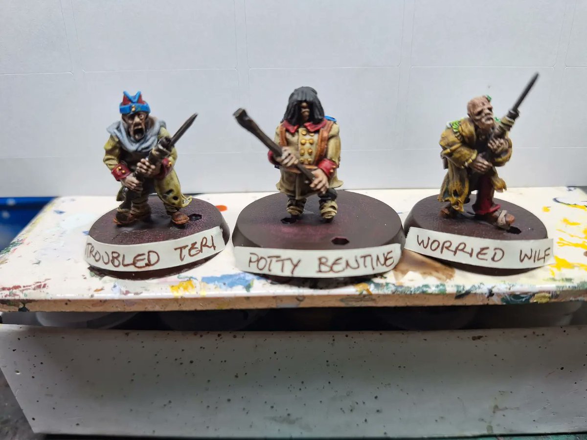 SJDKEY's tweet photo. #Hobbystreak Day 1117 Started some Empire test models for Old World and put name tags on the @knucklebones_miniatures for @Aetherpunk28 #aetherpunk28 #tabletopminiatures #tabletopminions #paintingwarhammer #paintingcitadel #warhammer #theoldworld #empire https://t.co/Yb79j01Egk