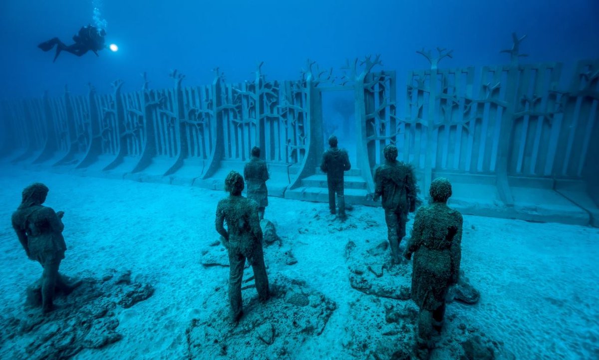 Nonstopdivers's tweet photo. If #CanaryIslands are not on your #bucketlist, think again! Year-round sun, warm, clear water, underwater volcanic seascapes and the unique Museo Atlantico in Lanzarote! 
@Nonstopdivers 5*****IDC Center the only one on Lanzarote with two PADI Course Directors https://t.co/vefQKCS9OG