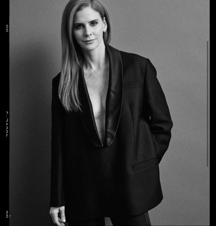 archivesuits's tweet photo. Sarah Rafferty for @THR at the #EveningBefore Party (13/01) https://t.co/XwCsLtfGcQ