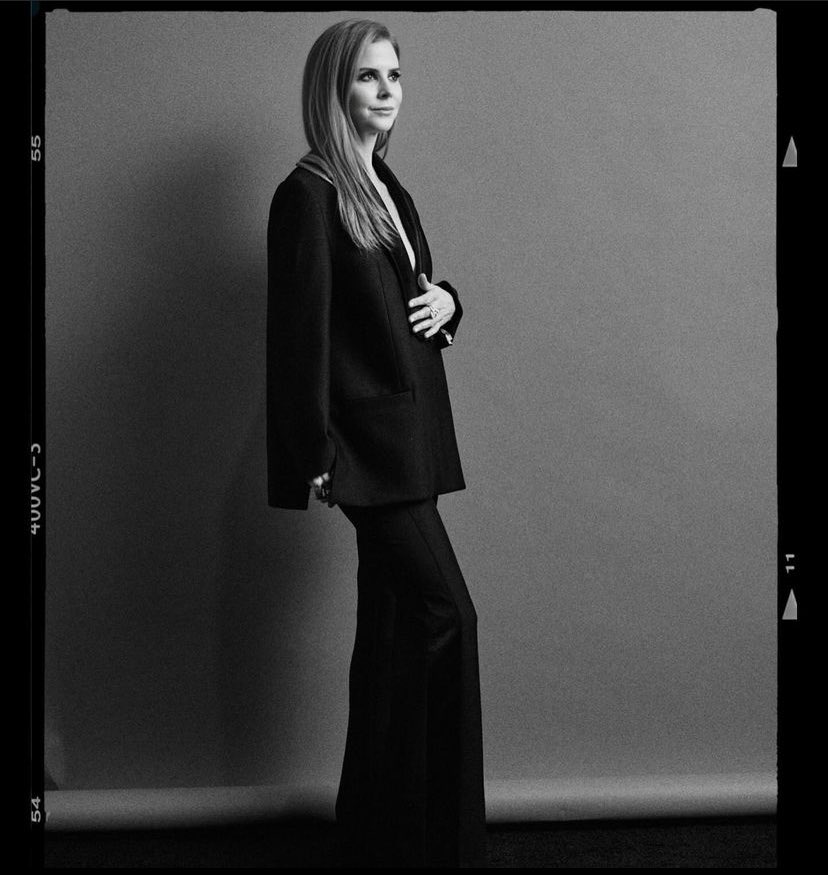 archivesuits's tweet photo. Sarah Rafferty for @THR at the #EveningBefore Party (13/01) https://t.co/XwCsLtfGcQ