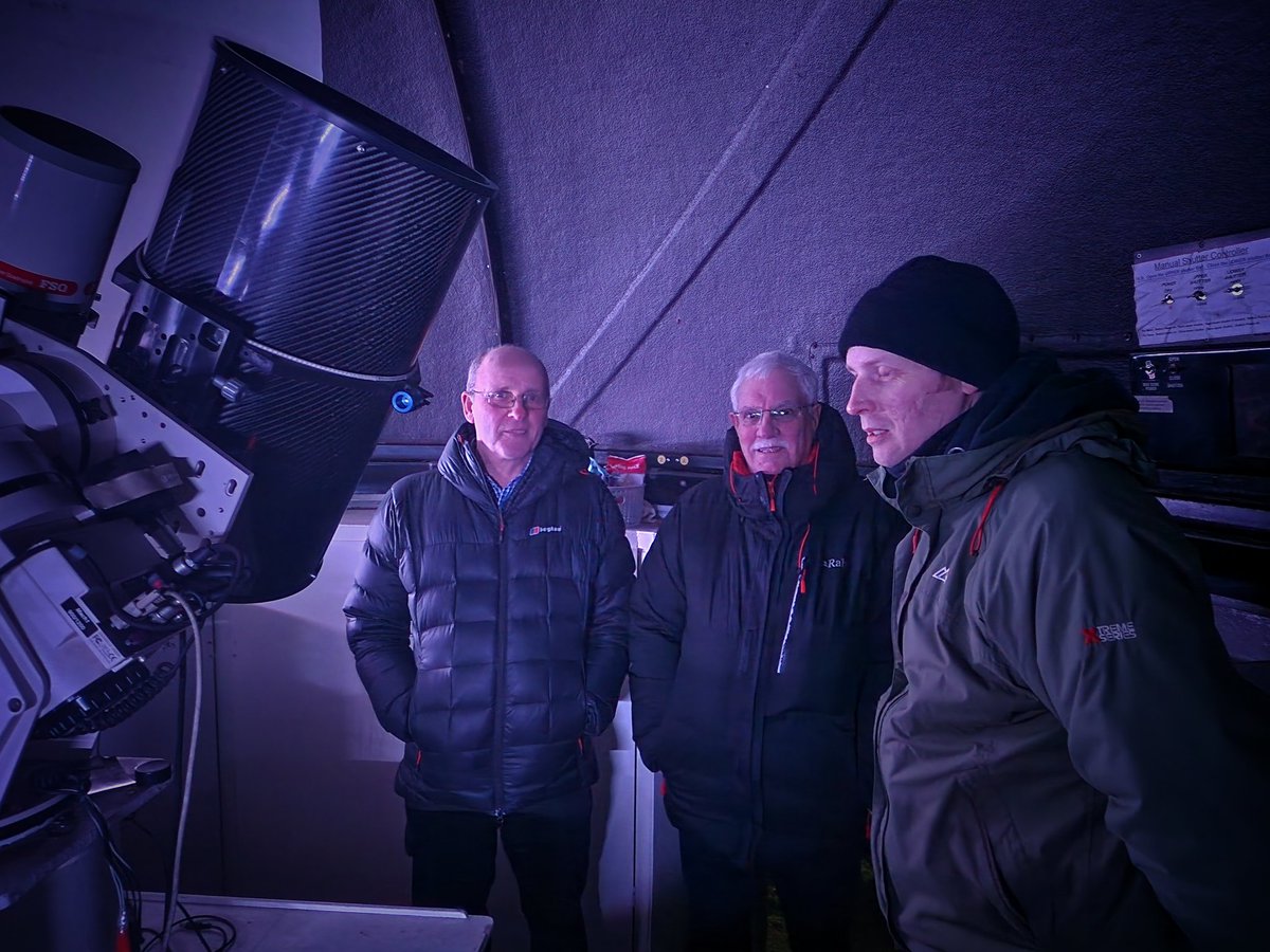 DoncasterAstro1's tweet photo. Tonight we enjoyed a fantastic talk by Georgia followed by some observing in the domes! Our members were treated to observing the Moon, the Pleiades, the Great Orion nebula and Jupiter with its 4 Galilean moons

#astronomy #doncasterisgreat #Doncaster https://t.co/ksd12OYQxD