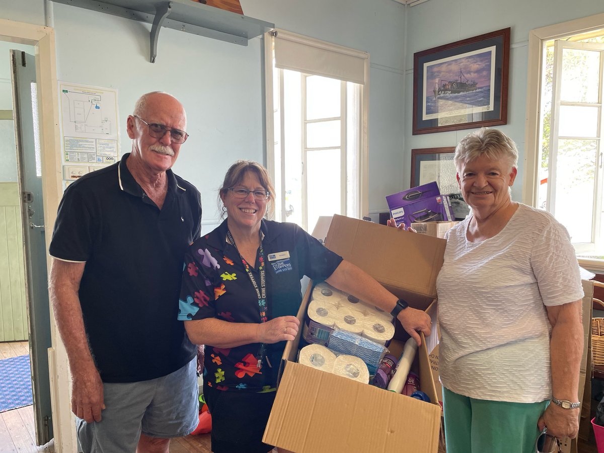 CrimeStoppersQ's tweet photo. 🤝❤️ Our amazing volunteers in Far North Queensland are continuing to support community recovery efforts following the devastating impact of recent flooding.
For details on how you can get involved, visit the 'Crime Stoppers Volunteers Far North Queensland' Facebook page. https://t.co/6gpuaPvq0k