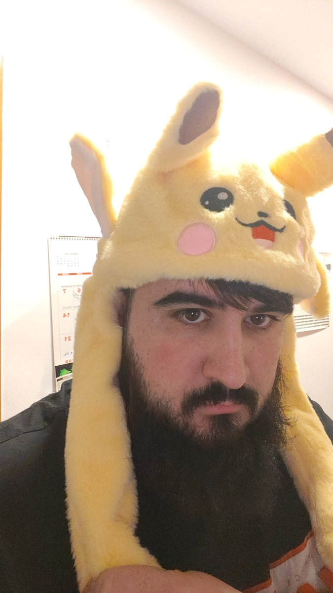 MisterCapoll tweet media