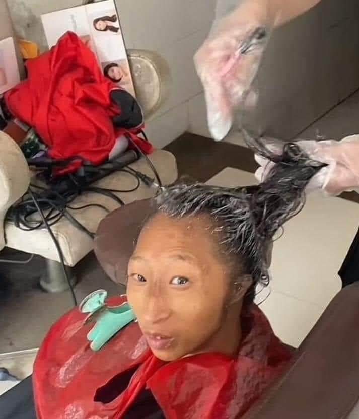 SrCaraD3Papa's tweet image. Lo que todos no saben es que la G de Studios Ghibli es por Geraldine Fernández.